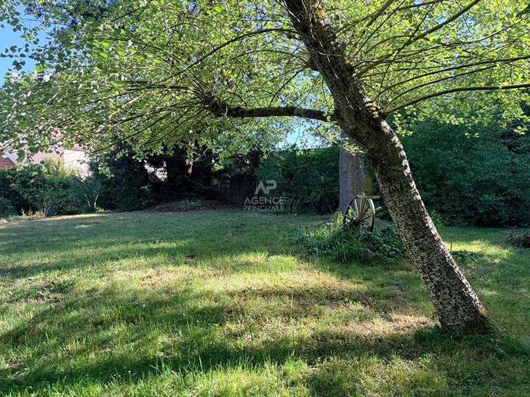 Maison Le Mesnil-le-Roi - 5 chambres - 187m²