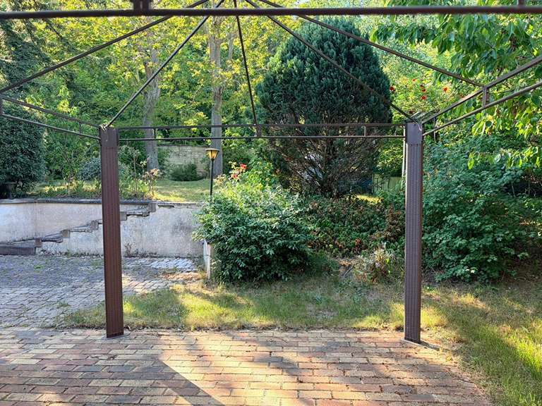 Maison Le Mesnil-le-Roi - 5 chambres - 187m²
