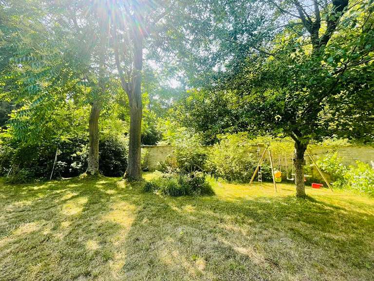 Maison Le Mesnil-le-Roi - 5 chambres - 187m²