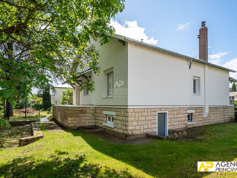 Maison Le Mesnil-le-Roi - 4 chambres - 139m²