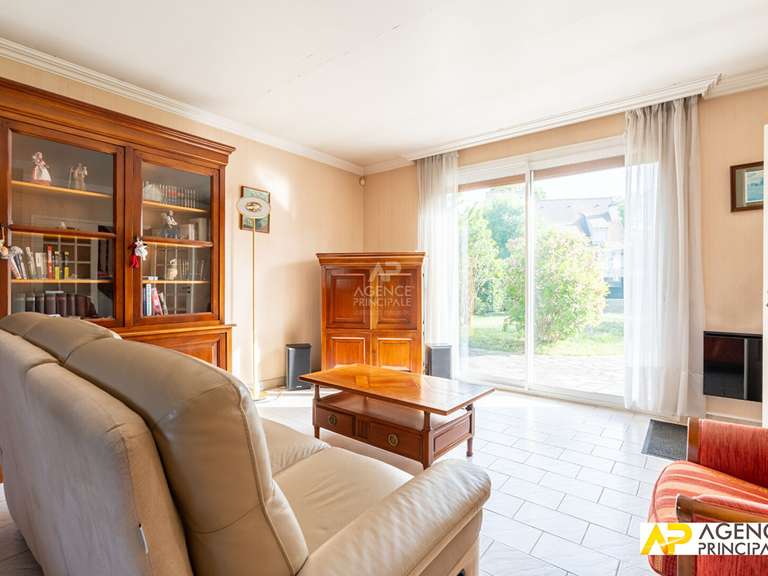 Maison Le Mesnil-le-Roi - 5 chambres - 142m²