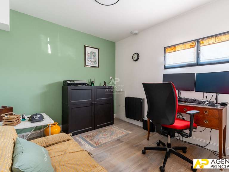 Maison Le Mesnil-le-Roi - 5 chambres - 182m²