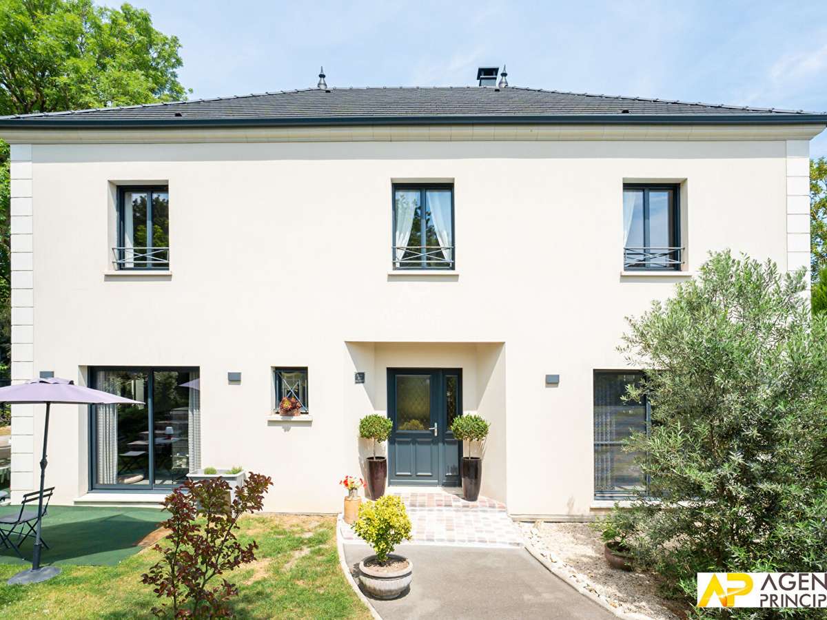 Maison Le Mesnil-le-Roi