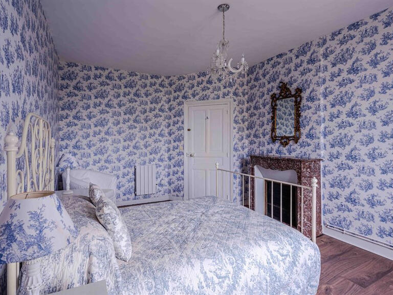 Maison Le Molay-Littry - 4 chambres - 241m²