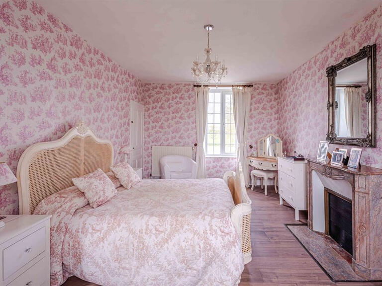 Maison Le Molay-Littry - 4 chambres - 241m²
