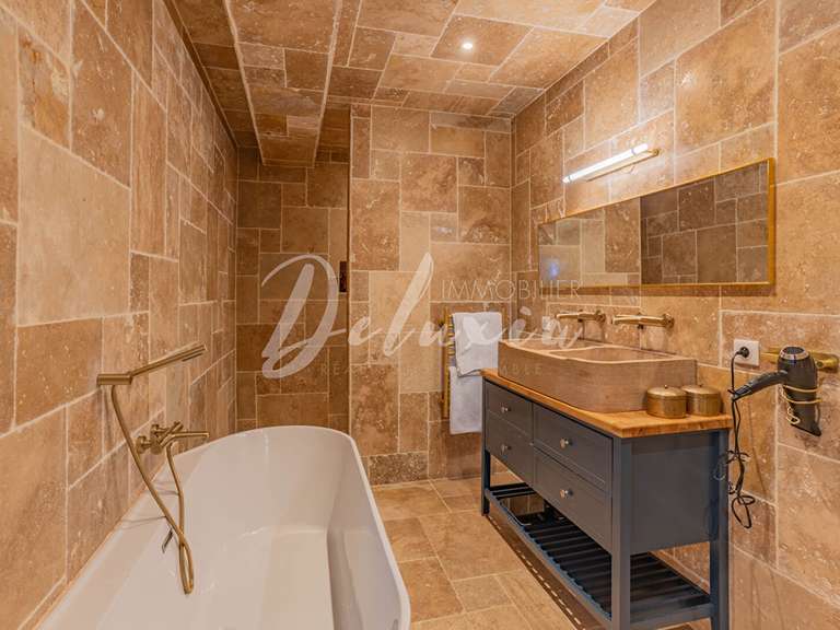 Domaine viticole Le Muy - 10 chambres - 610m²