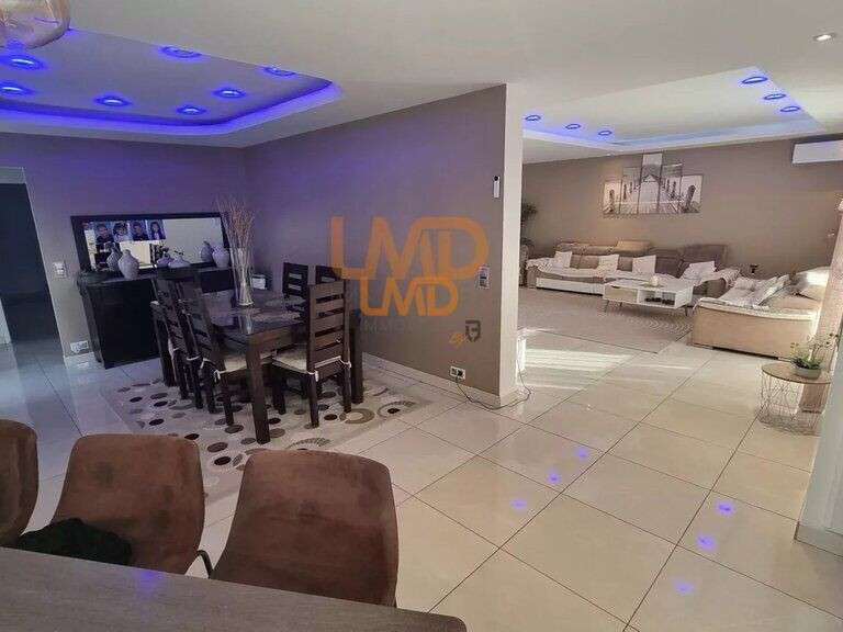 Maison Le Muy - 250m²