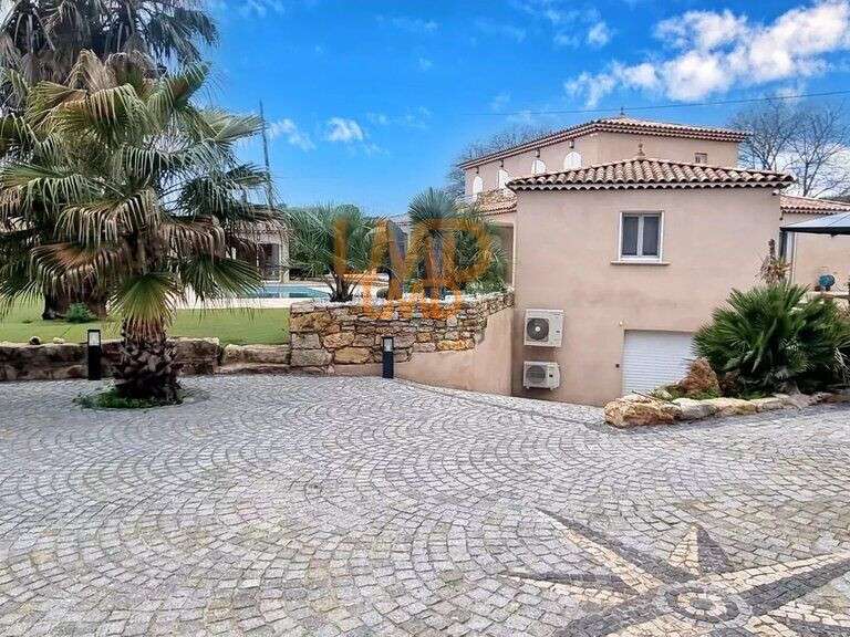 Maison Le Muy - 250m²