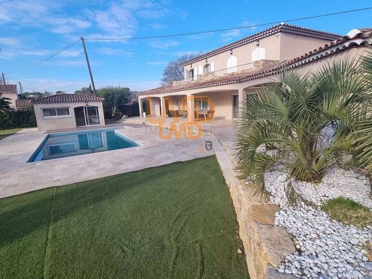 Maison Le Muy - 250m²