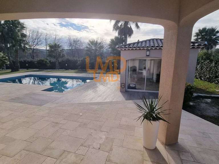 Maison Le Muy - 250m²