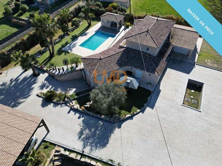 Maison Le Muy - 6 chambres - 250m²