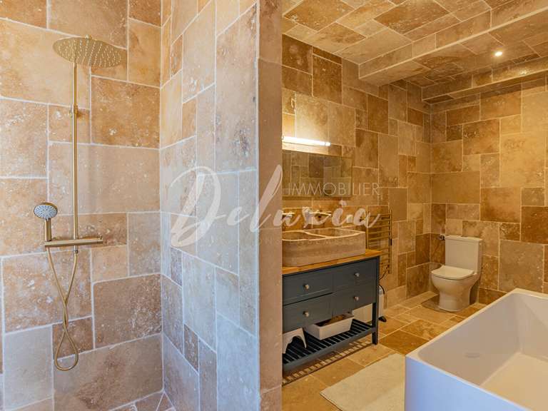 Propriété Le Muy - 10 chambres - 610m²