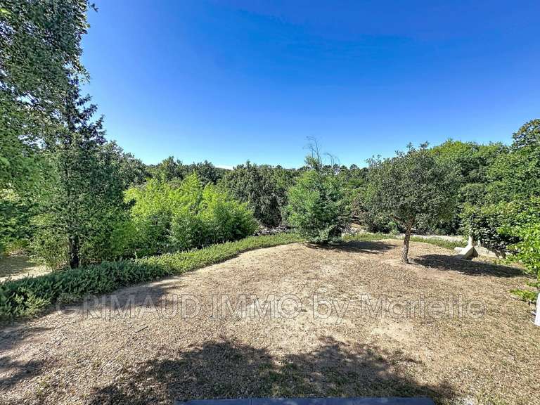 Villa Le Muy - 5 chambres - 215m²