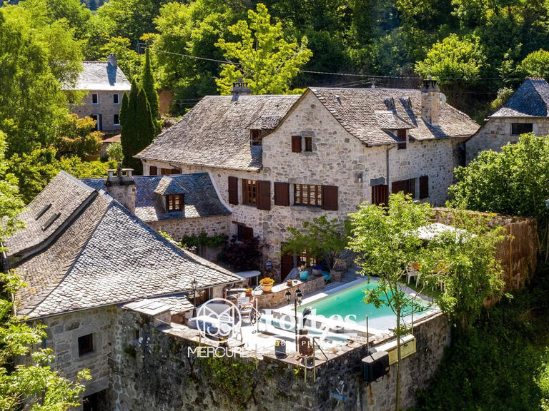 Propriété Le Nayrac - 6 chambres - 330m²