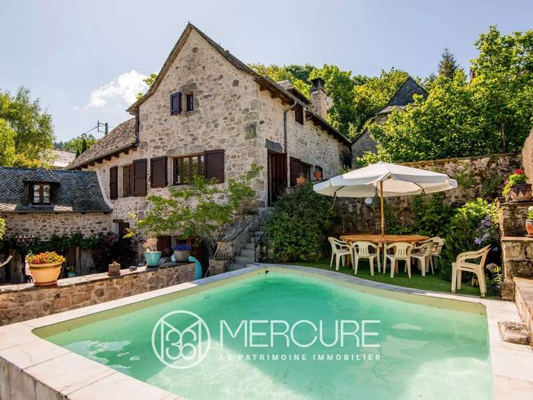 Propriété Le Nayrac - 6 chambres - 330m²