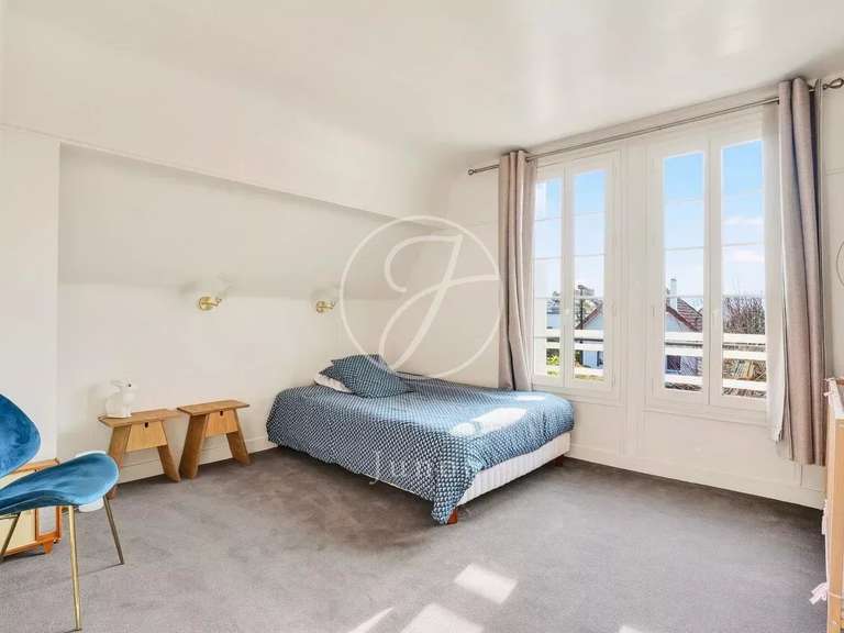 Maison Le Pecq - 4 chambres - 257m²