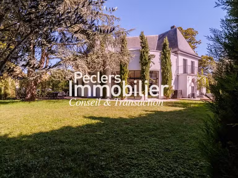 Maison Le Pecq - 5 chambres - 411m²