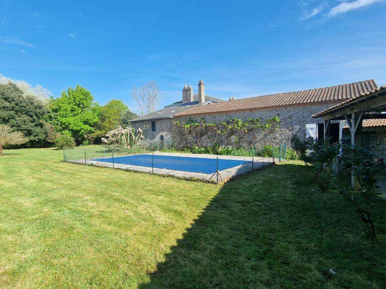 Property Le Pellerin - 7 bedrooms