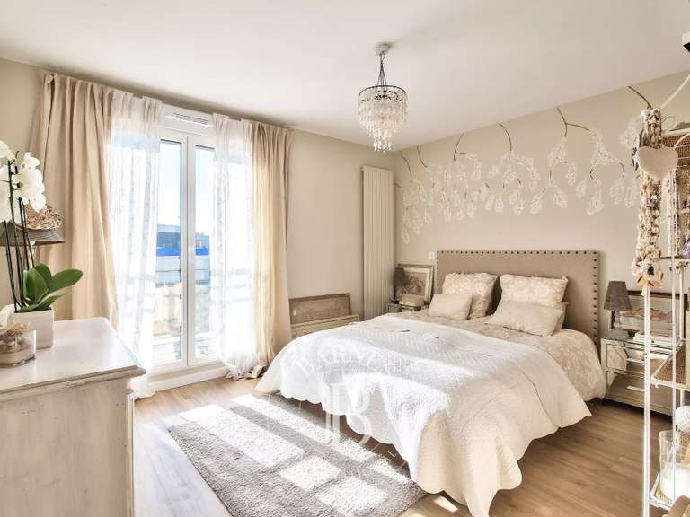 Appartement Le Perreux-sur-Marne - 3 chambres - 175m²