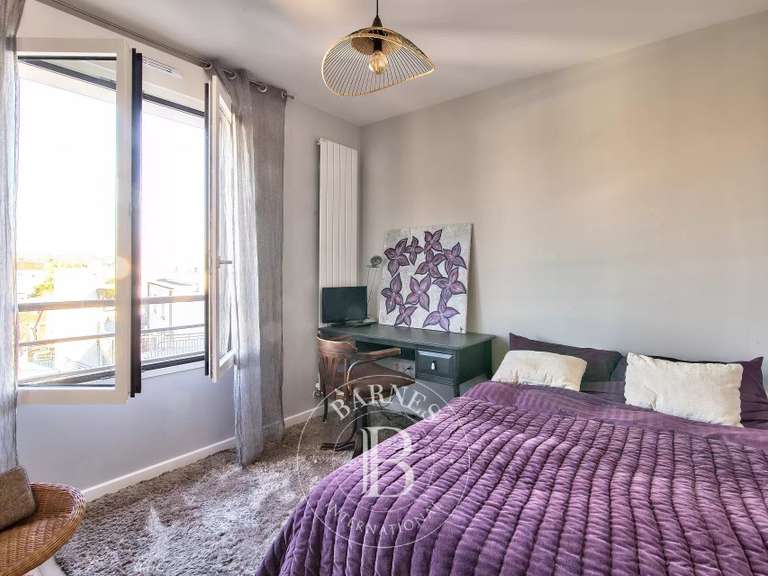 Appartement Le Perreux-sur-Marne - 3 chambres - 175m²