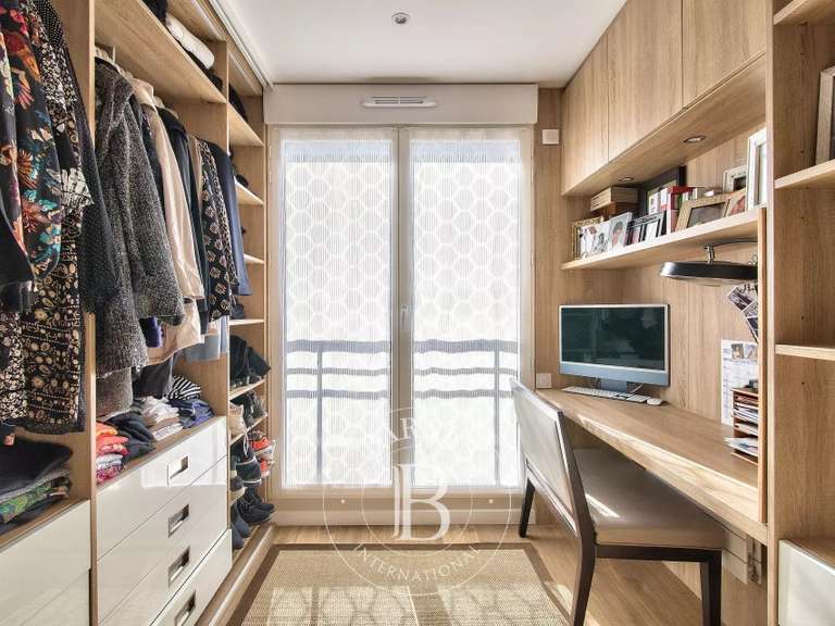 Appartement Le Perreux-sur-Marne - 3 chambres - 175m²
