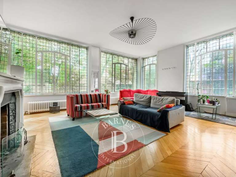 House Le Perreux-sur-Marne - 5 bedrooms - 220m²