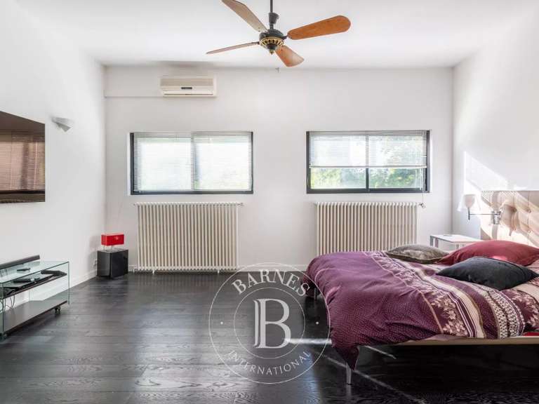 Maison Le Perreux-sur-Marne - 4 chambres - 407m²