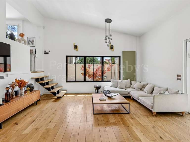 Maison Le Perreux-sur-Marne - 6 chambres - 230m²