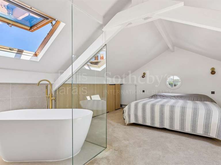 Maison Le Perreux-sur-Marne - 6 chambres - 230m²