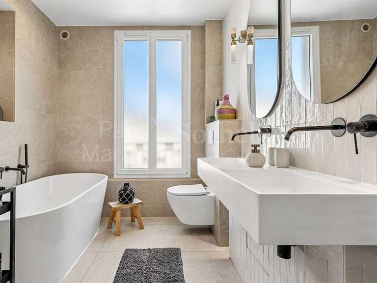 Maison Le Perreux-sur-Marne - 6 chambres - 230m²