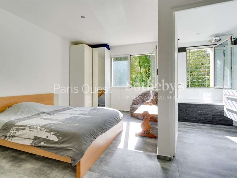 Maison Le Perreux-sur-Marne - 6 chambres - 471m²