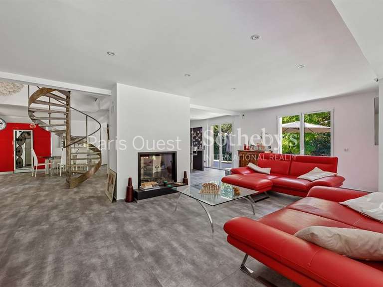 Maison Le Perreux-sur-Marne - 6 chambres - 471m²