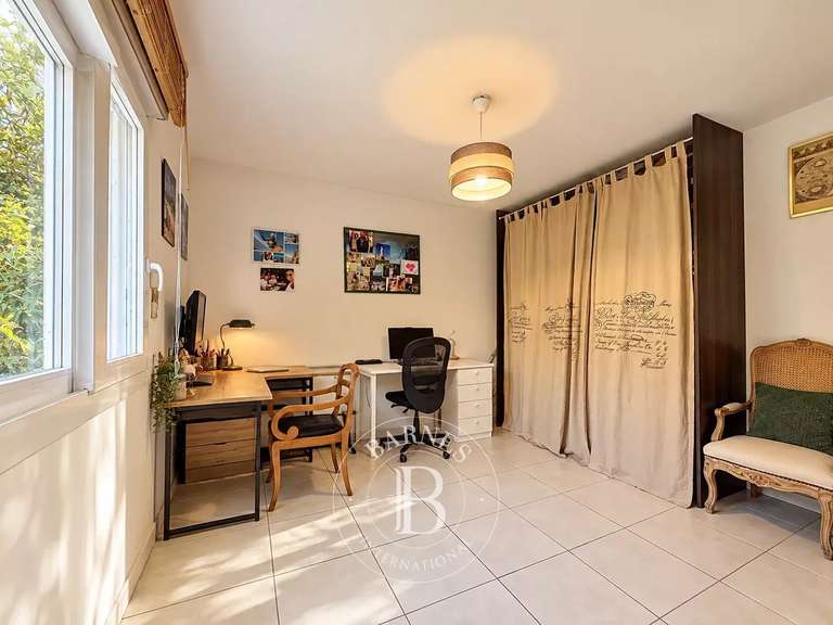 Maison Le Perreux-sur-Marne - 5 chambres - 230m²