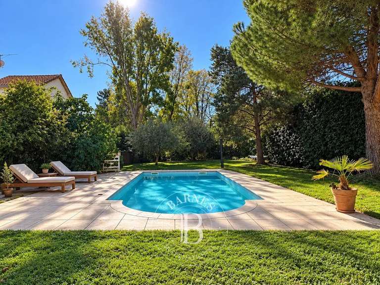 Maison Le Perreux-sur-Marne - 5 chambres - 230m²