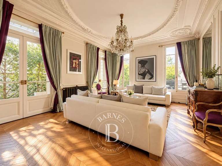 Maison Le Perreux-sur-Marne - 6 chambres - 323m²
