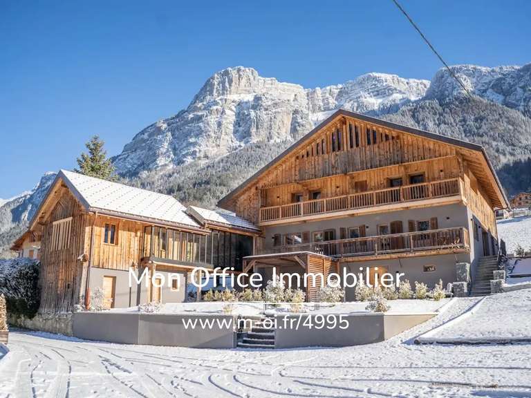 Maison Le Petit-Bornand-les-Glières - 5 chambres - 413m²
