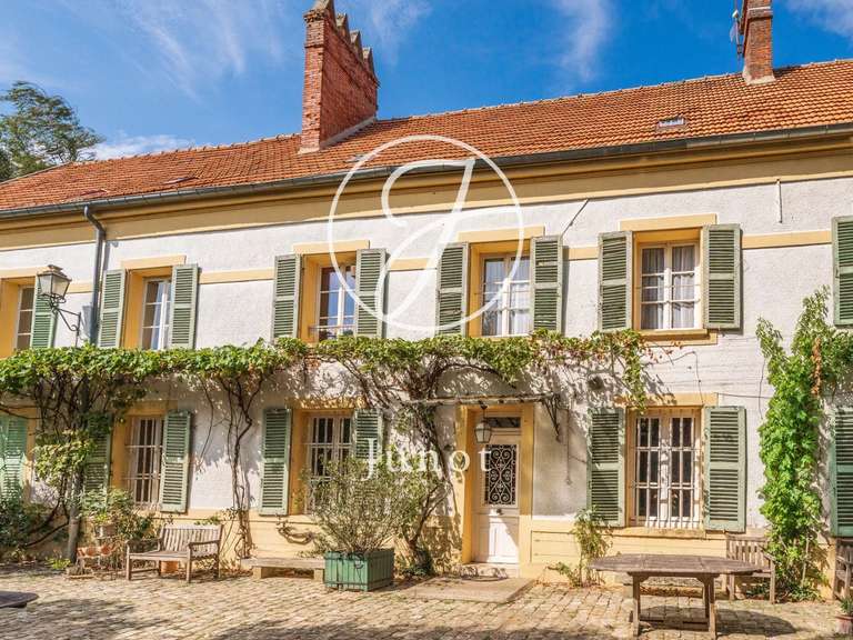 Château Le Plessis-Placy - 6 chambres - 647m²