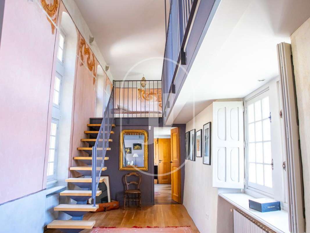 Château Le Poët-Célard