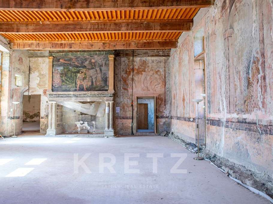 Château Le Poët-Célard