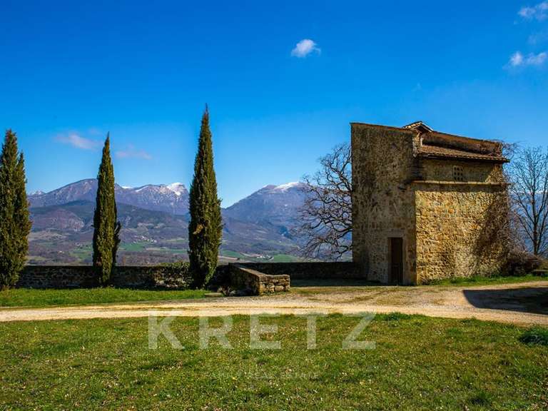 Château Le Poët-Célard - 1350m²