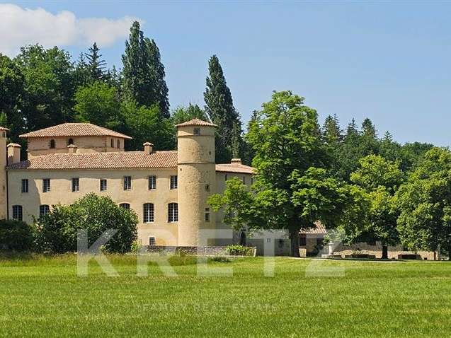 Château Le Poët-Célard - 10 chambres - 1350m²