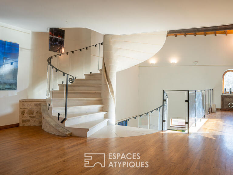 Maison Le Poët-Laval - 450m²