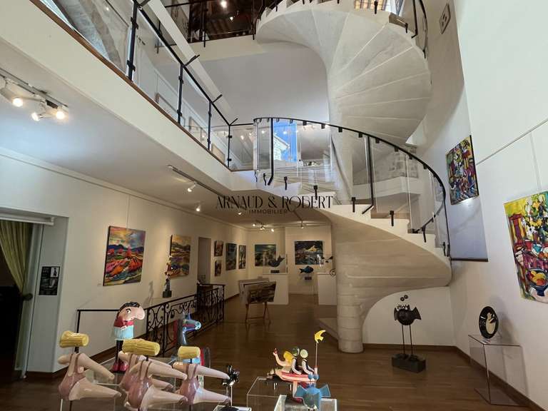 House Le Poët-Laval - 1 bedroom - 450m²
