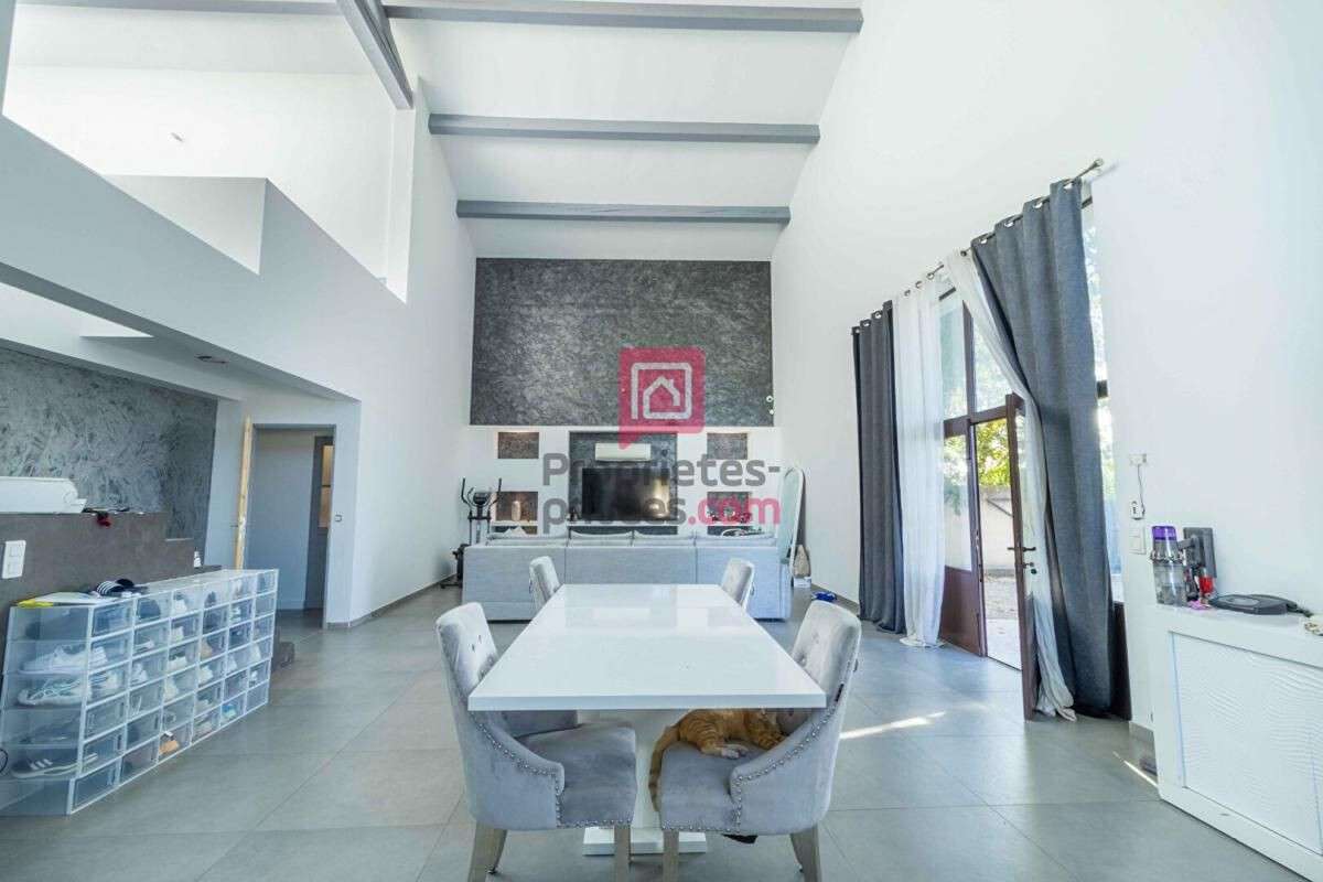 House Le Pontet