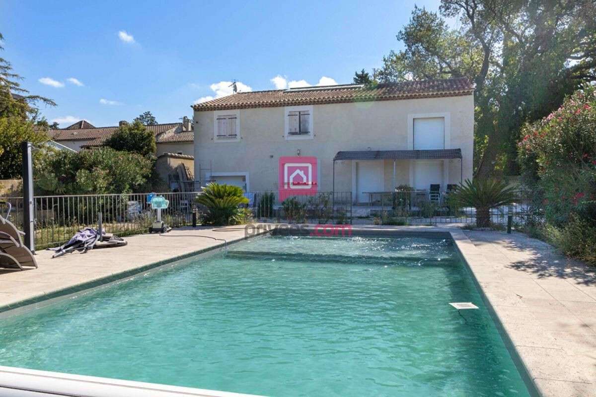 House Le Pontet