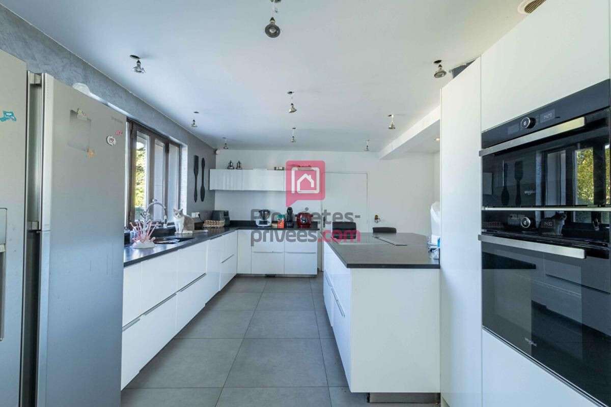 House Le Pontet