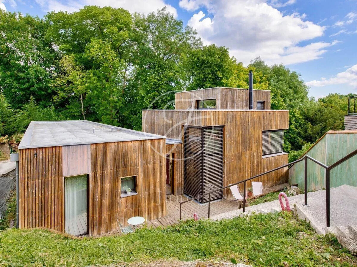 House Le Port-Marly
