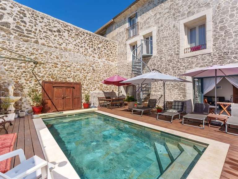 Maison Le Pouget - 6 chambres - 208m²