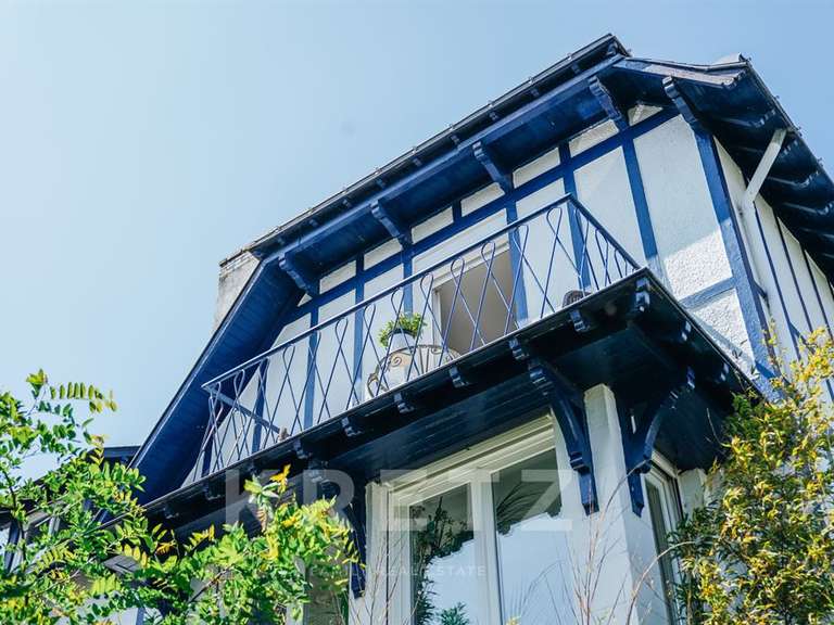 House Le Pouliguen - 4 bedrooms - 202m²