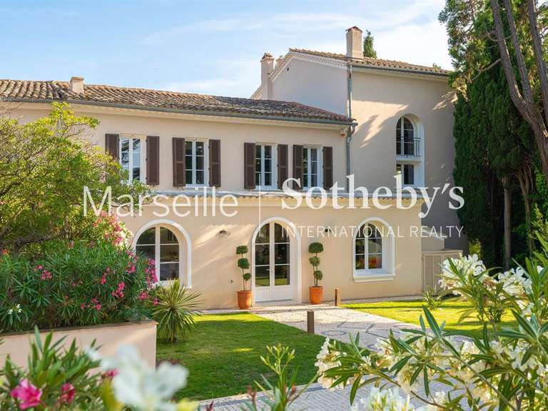 Maison avec Vue sur mer Le Pradet - 11 chambres - 600m²